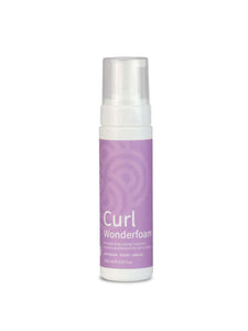 provides long lasting maximum moisture and definition for all curl types